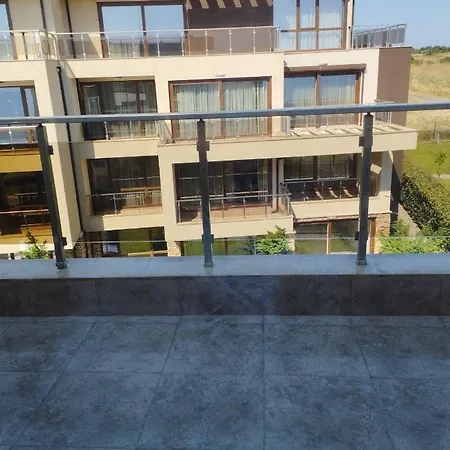 Swan Bay Complex Апартаменты Черноморец