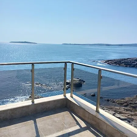 Swan Bay Complex Apartmán Černomorec