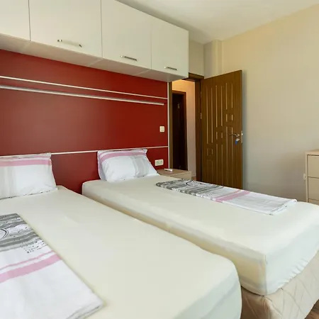 Апартаменты Swan Bay Complex